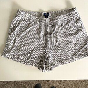 J Crew Linen Shorts, size S